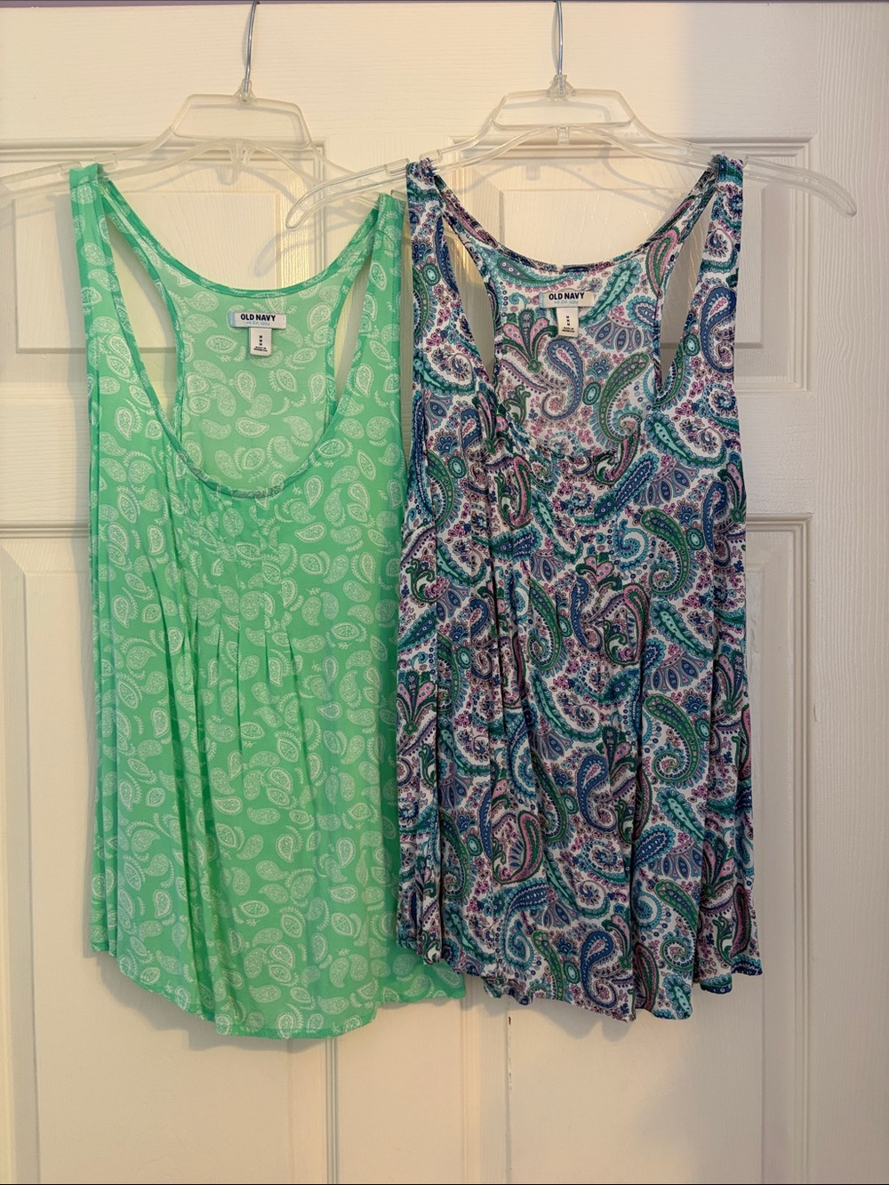 Old Navy Mint Green Solid Tank and Paisley Print Scoop Neck Tops